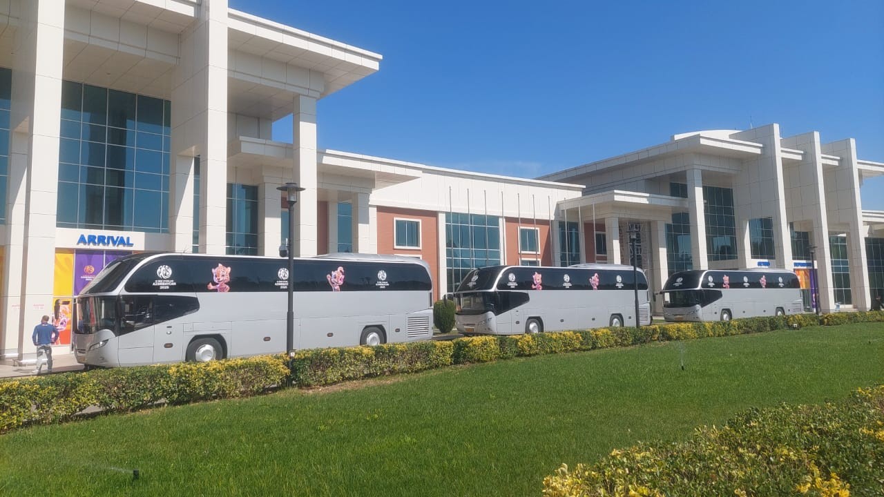 Rusiya nümayəndə heyəti Gəncəyə gəldi - FOTOLAR